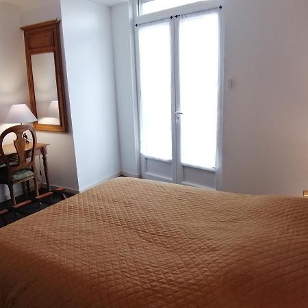 Hotel Le Palma Angoulême Esterno foto