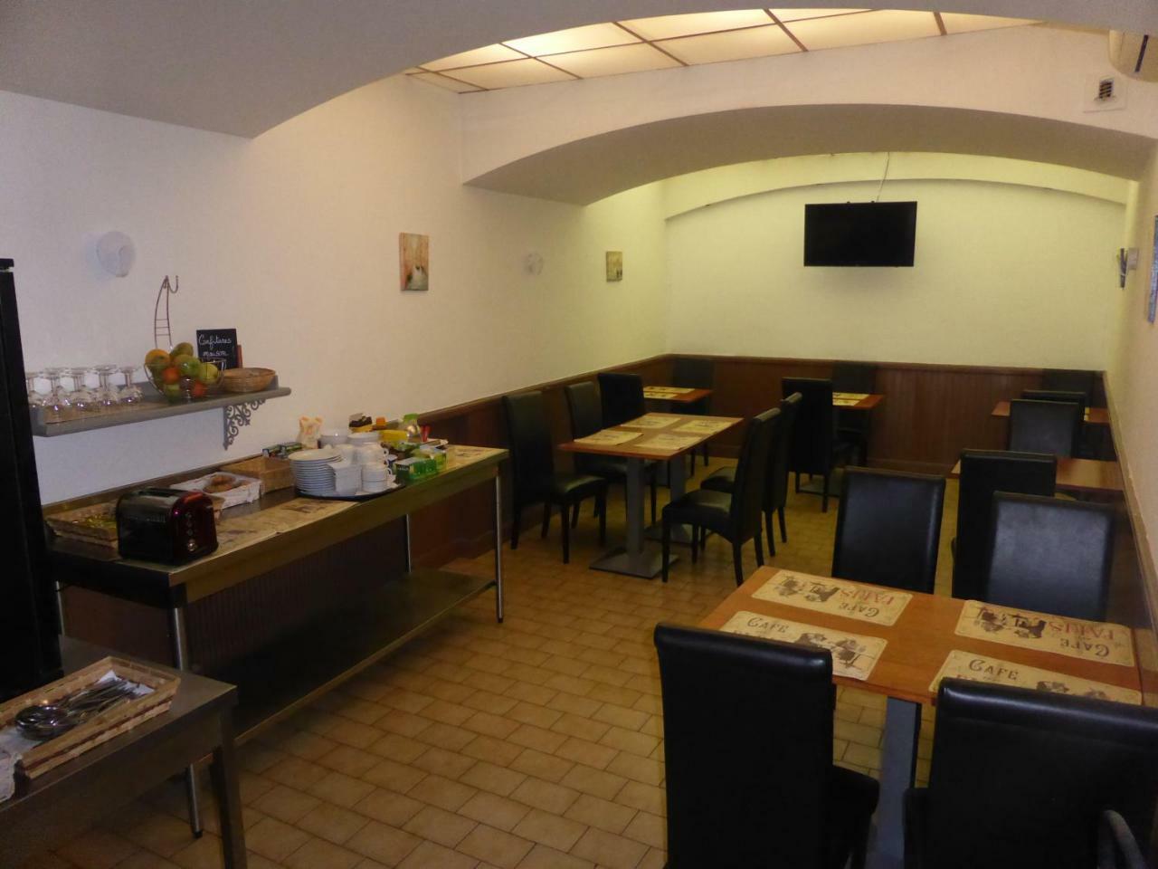 Hotel Le Palma Angoulême Esterno foto